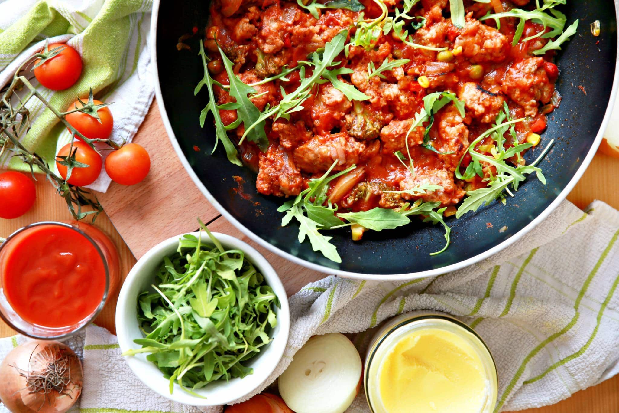 Bolognese meat sauce with Powerlogy Ghee Butter