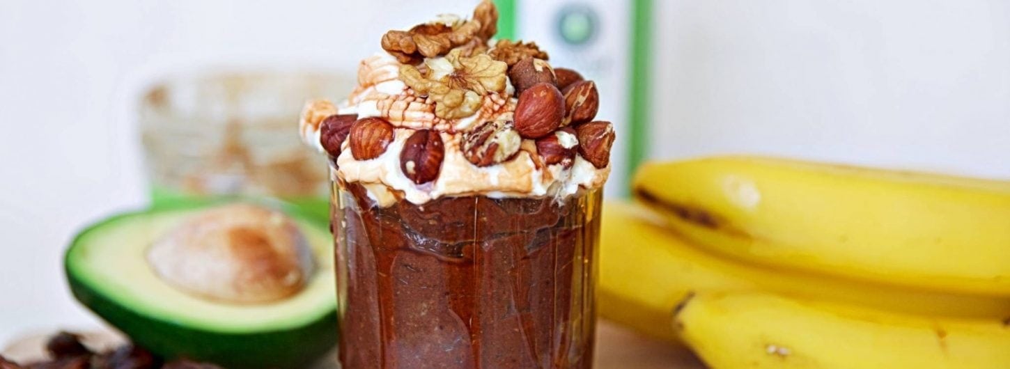 Almond and avocado mousse