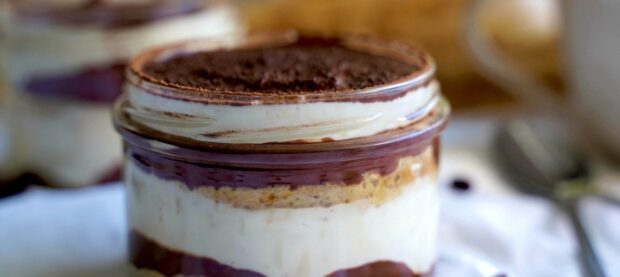 Chutné tiramisu v pohári s nižším obsahom sacharidov