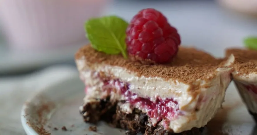 Mini malinový cheesecake bez pečenia