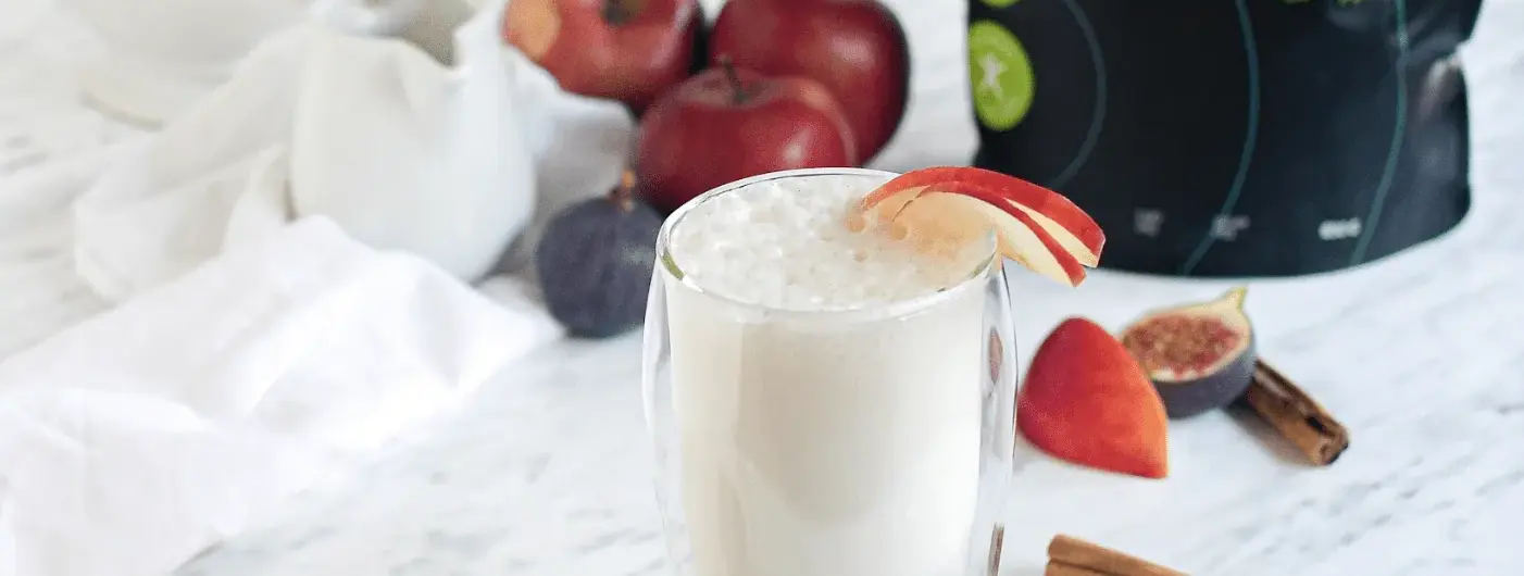 Proteínové smoothie z kokosového mlieka