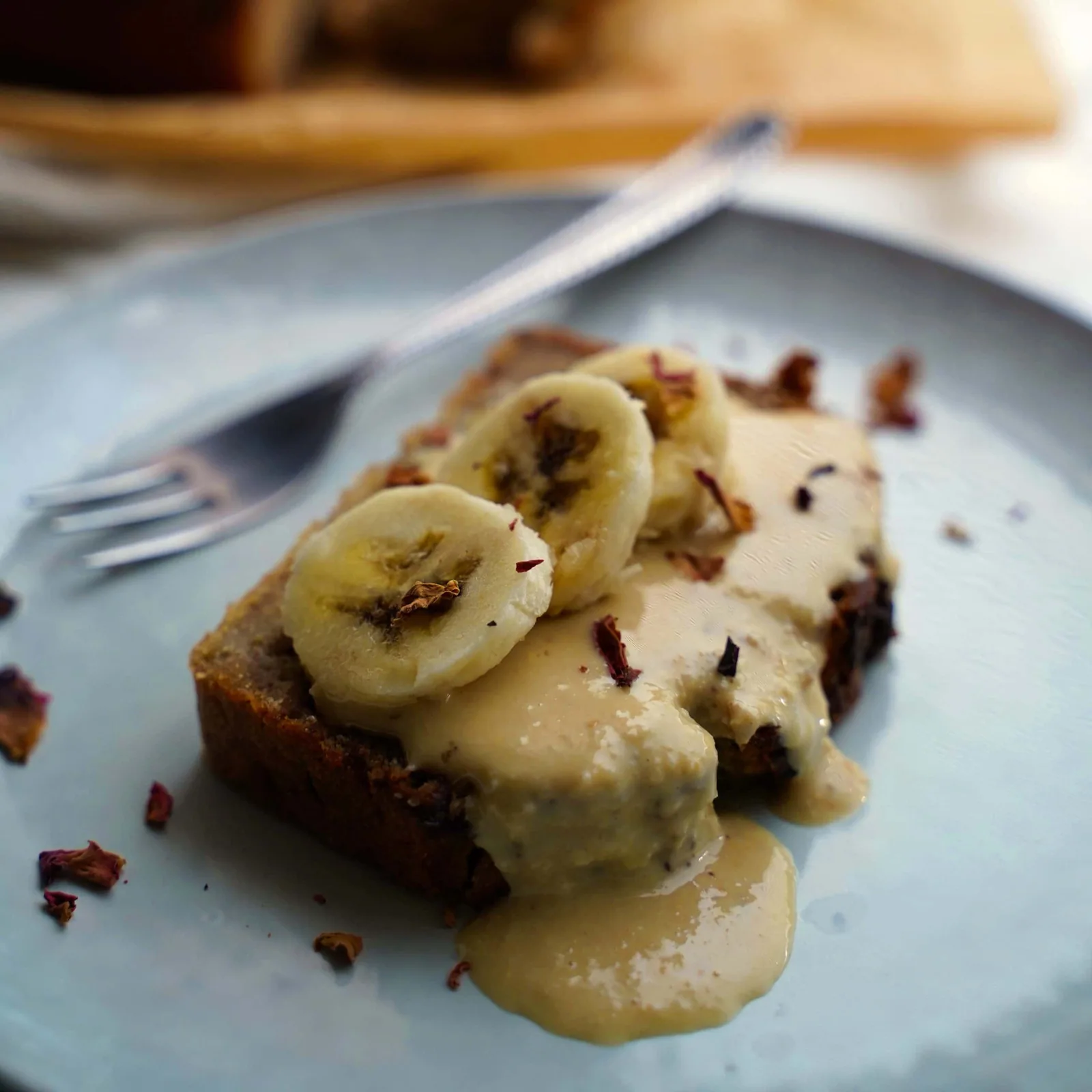Cashew and banana bread without wheat flour