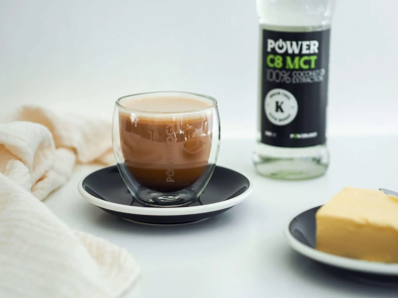 Neprůstřelná káva Power Coffee s MCT olejem a máslem