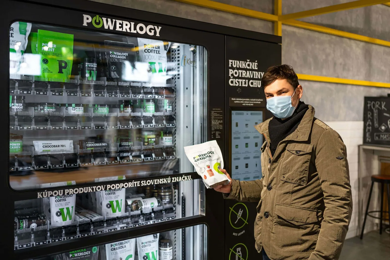 Slovenská značka inštaluje po celej krajine kiosky funkčných potravín