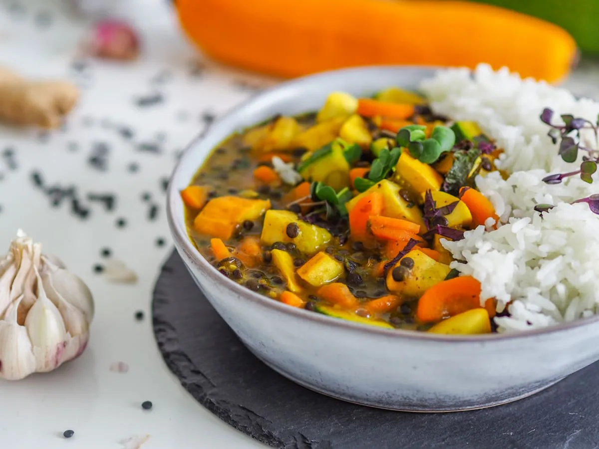 Vegetable curry with turmeric