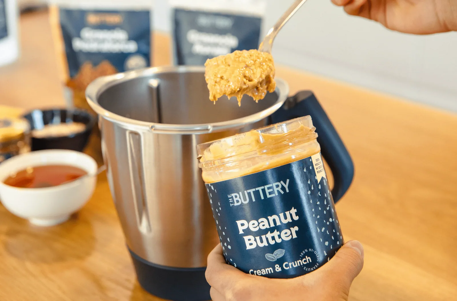 The Buttery Cream & Crunch 800 g