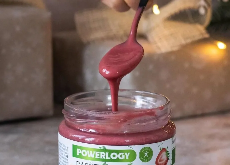 Strawberry Coconut Cream 300 g_mood1